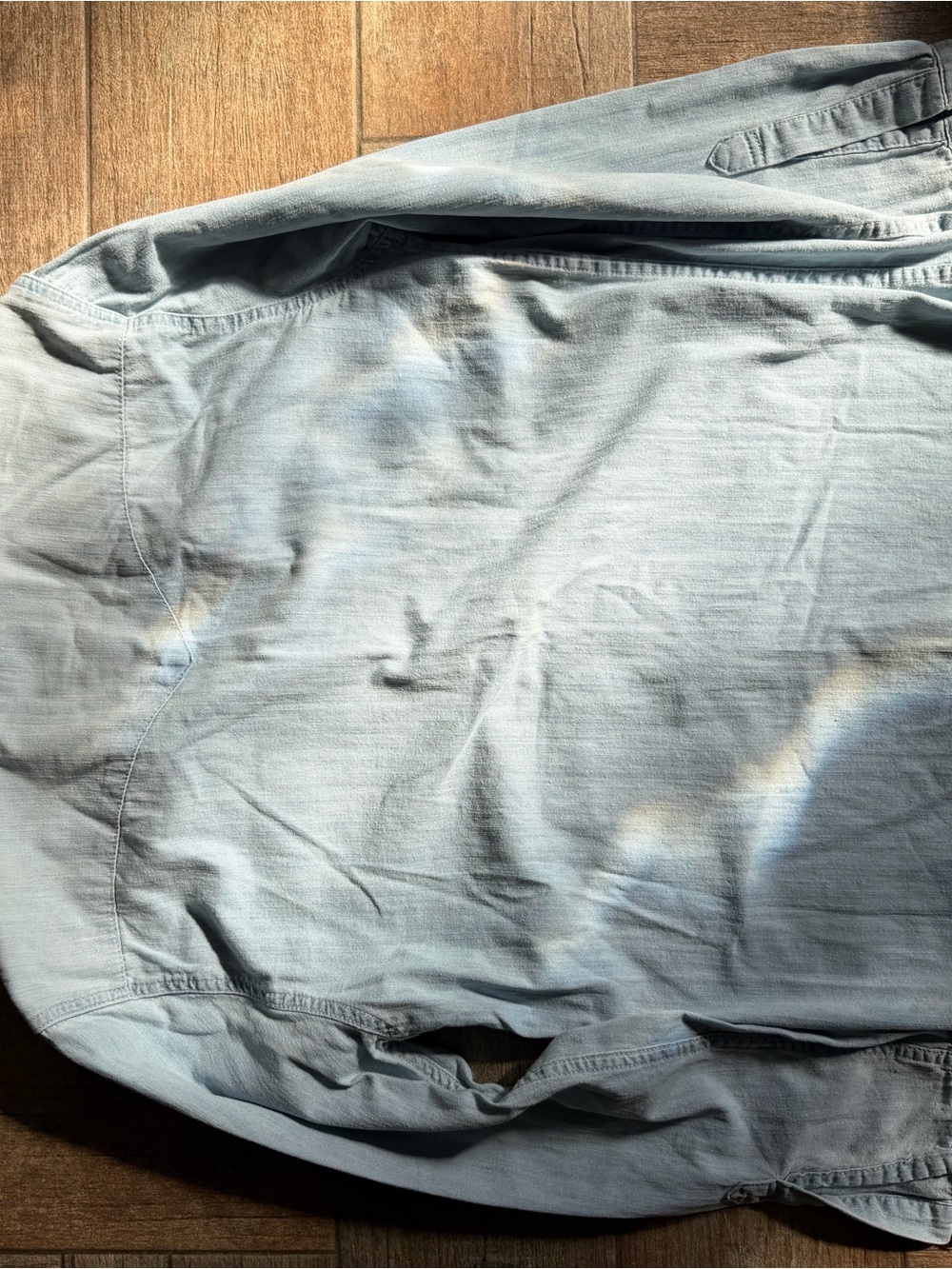 Levi's Light Wash Denim Western Shirt Jacket - Picture 7 of 7